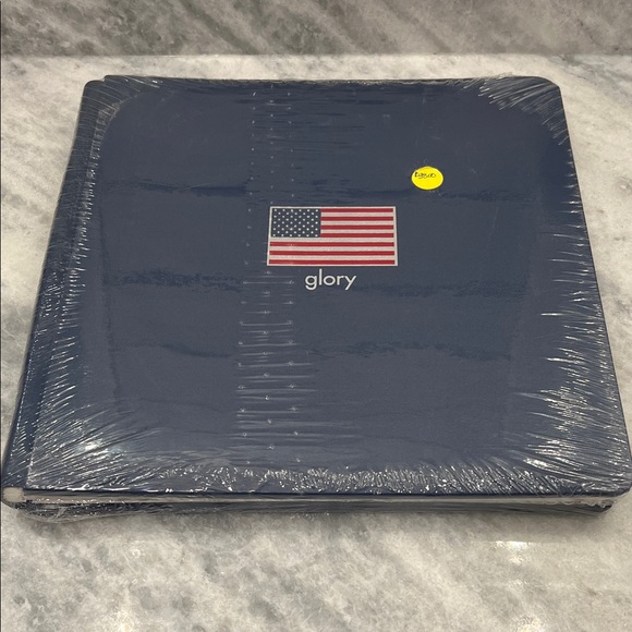 Creative Memories Other - Creative Memories 12x12 Glory Album - Blue with Flag